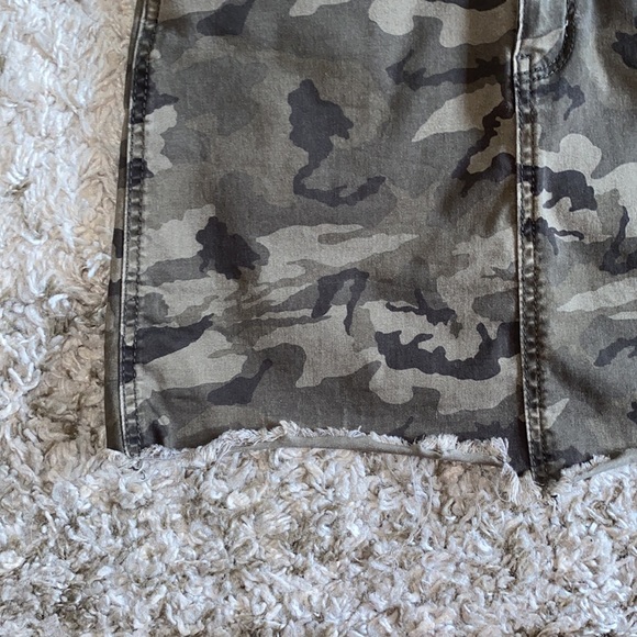 Camouflage Jean Skirt - Picture 3 of 5